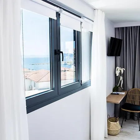 Kali Thea Apart Otel Neos Marmaras