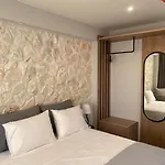 Kali Thea 公寓式酒店 3*