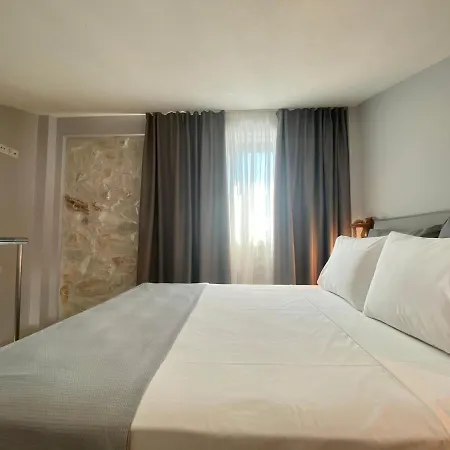 Kali Thea Apart Otel Neos Marmaras