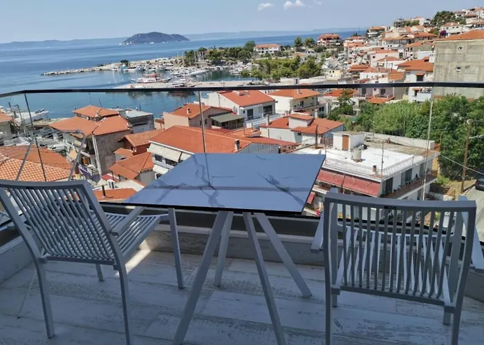 Kali Thea Néos Marmarás