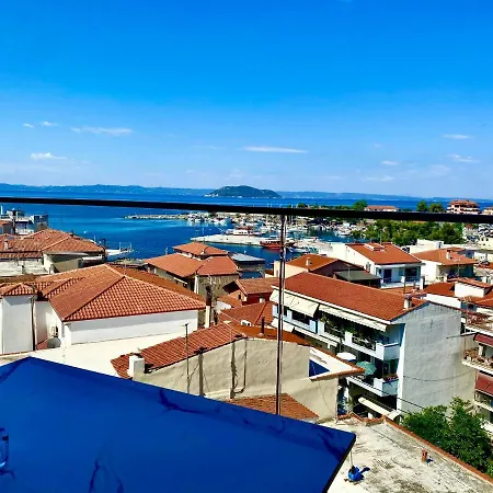 Kali Thea Aparthotel 3*