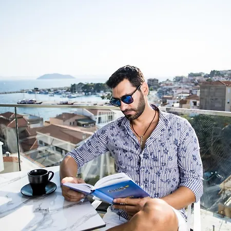 Kali Thea 新马尔马拉斯