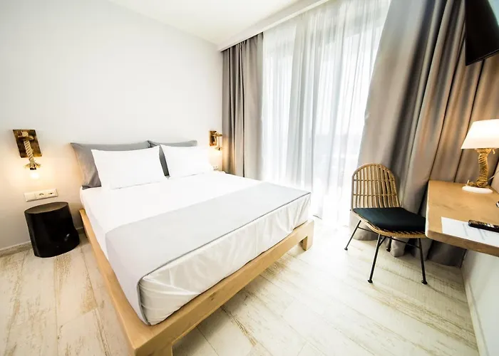 Kali Thea Aparthotel