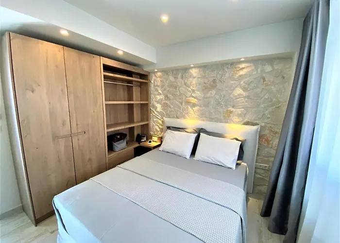 Kali Thea Aparthotel 3*