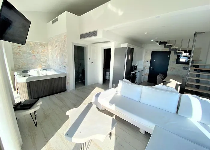 Kali Thea Aparthotel Neos Marmaras