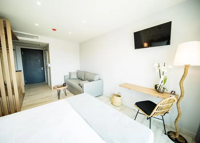 Apartahotel Kali Thea 3*